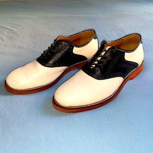 MENS Spectator LEATHER WINGTIP by G.H. Bass